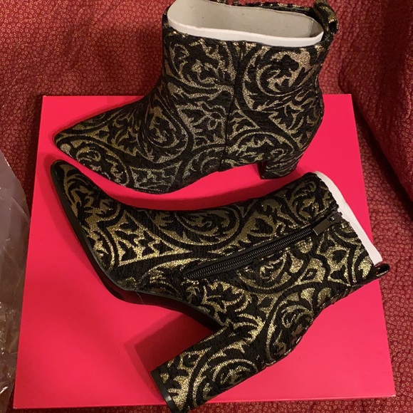 NWT Shoedazzle Blk & Gold Arsbesque Olyvia Booties - Picture 5 of 12